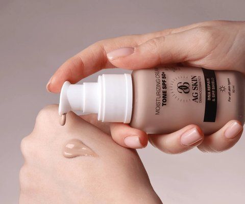 Тонуючий зволожуючий крем з SPF AG SKIN DNA Repair & SPF Shield Moisturising Cream SPF 50+ 50 мл