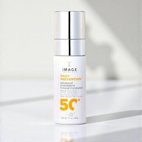 Image Skincare Daily Prevention Advanced Smartblend Mineral Moisturizer SPF 50+ - Посилений мінеральний зволожуючий крем 48 г